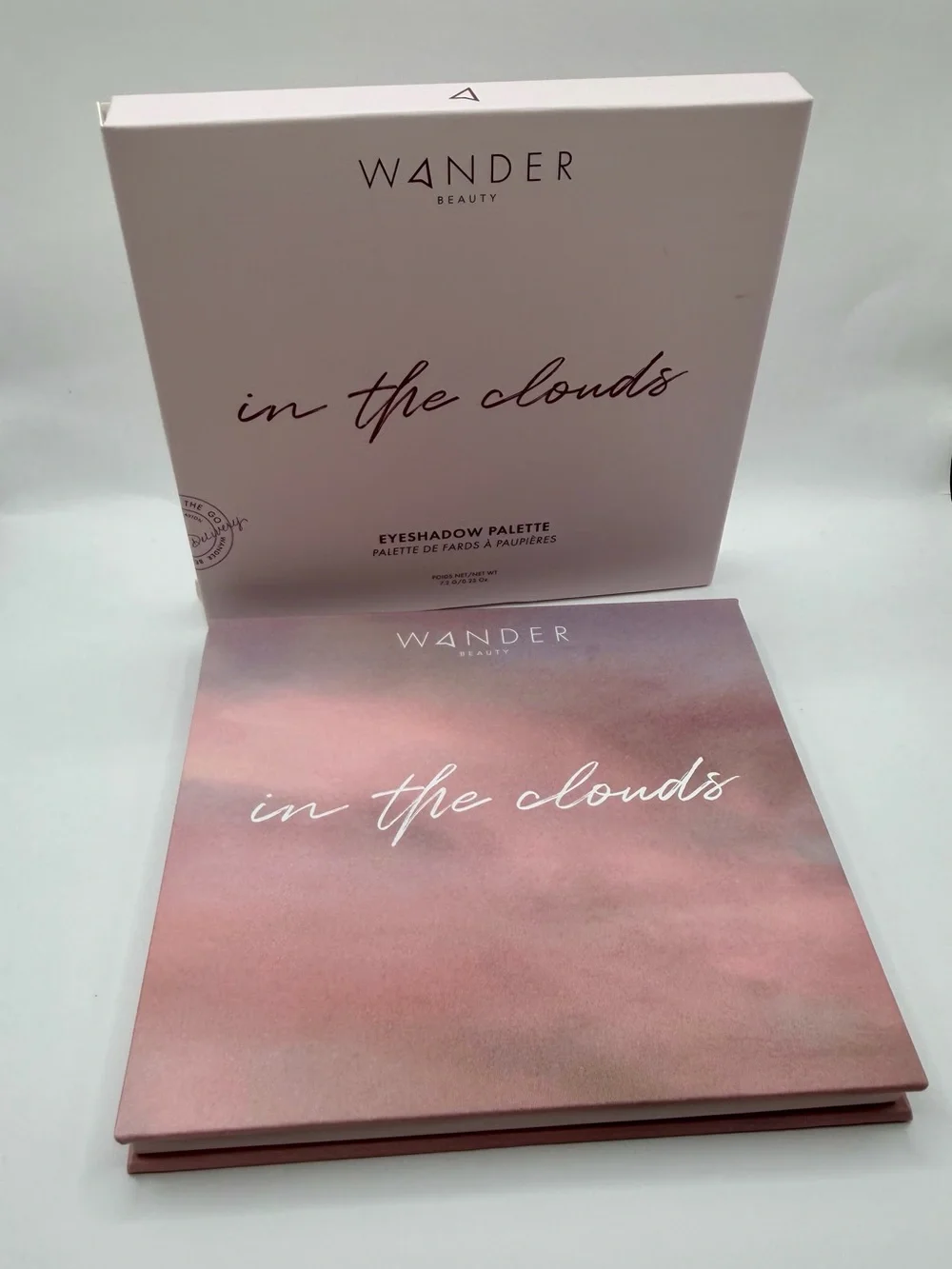 Wander Beauty In The Clouds Eyeshadow Palette